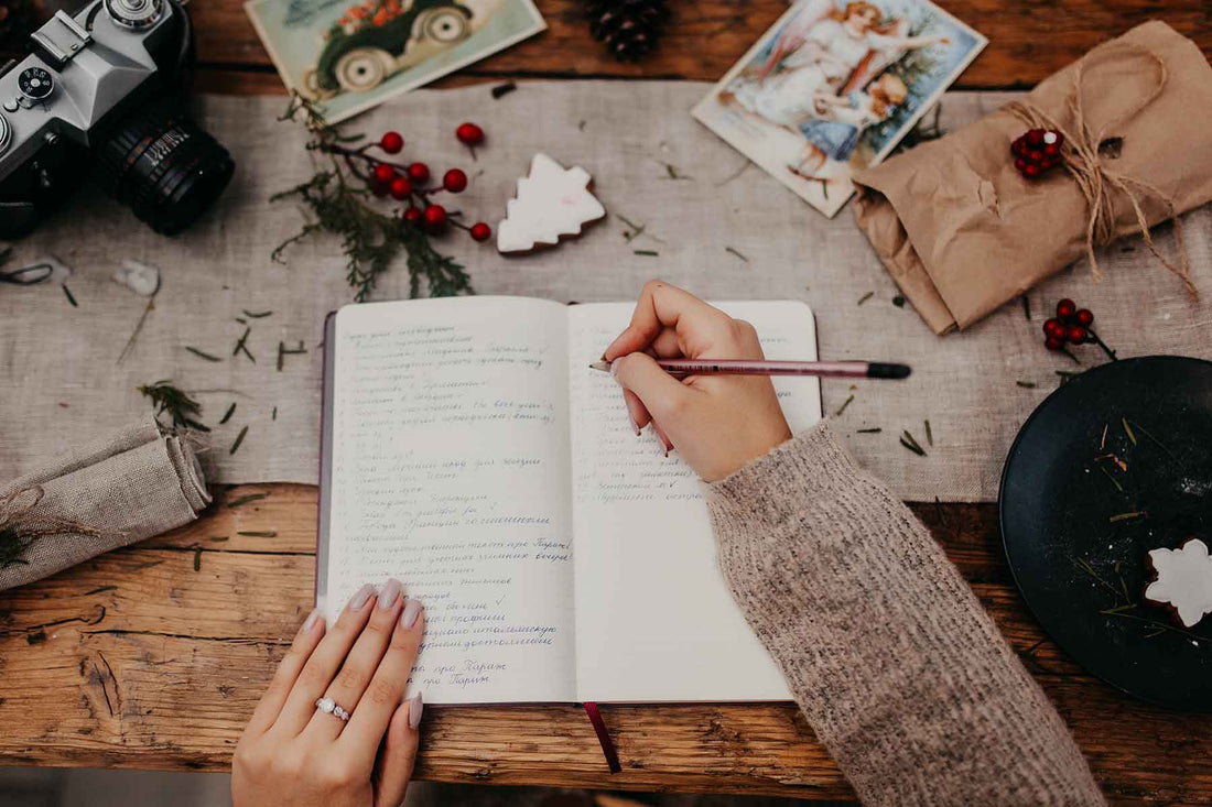 10 Effective Journaling Techniques for Personal Growth and Self-Reflection